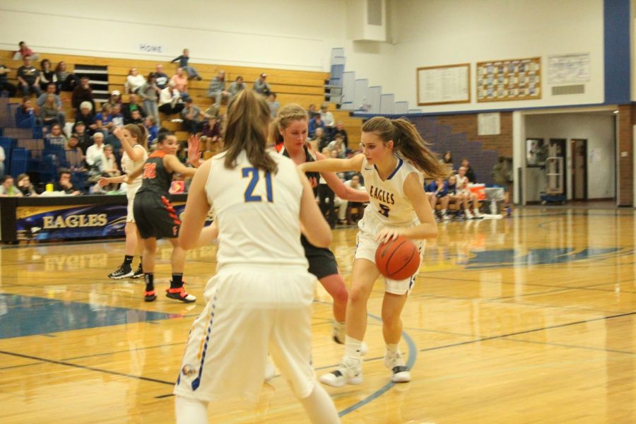 Girls Basketball: Keeping up the Fight