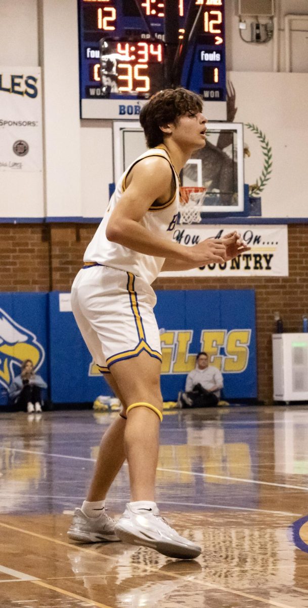 Big Sky's Tyson Tims ready for a pass from a teammate on Jan. 7, 2025. 